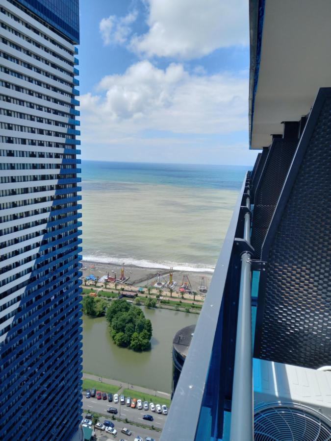 巴统Orbi City Black Sea View公寓 外观 照片